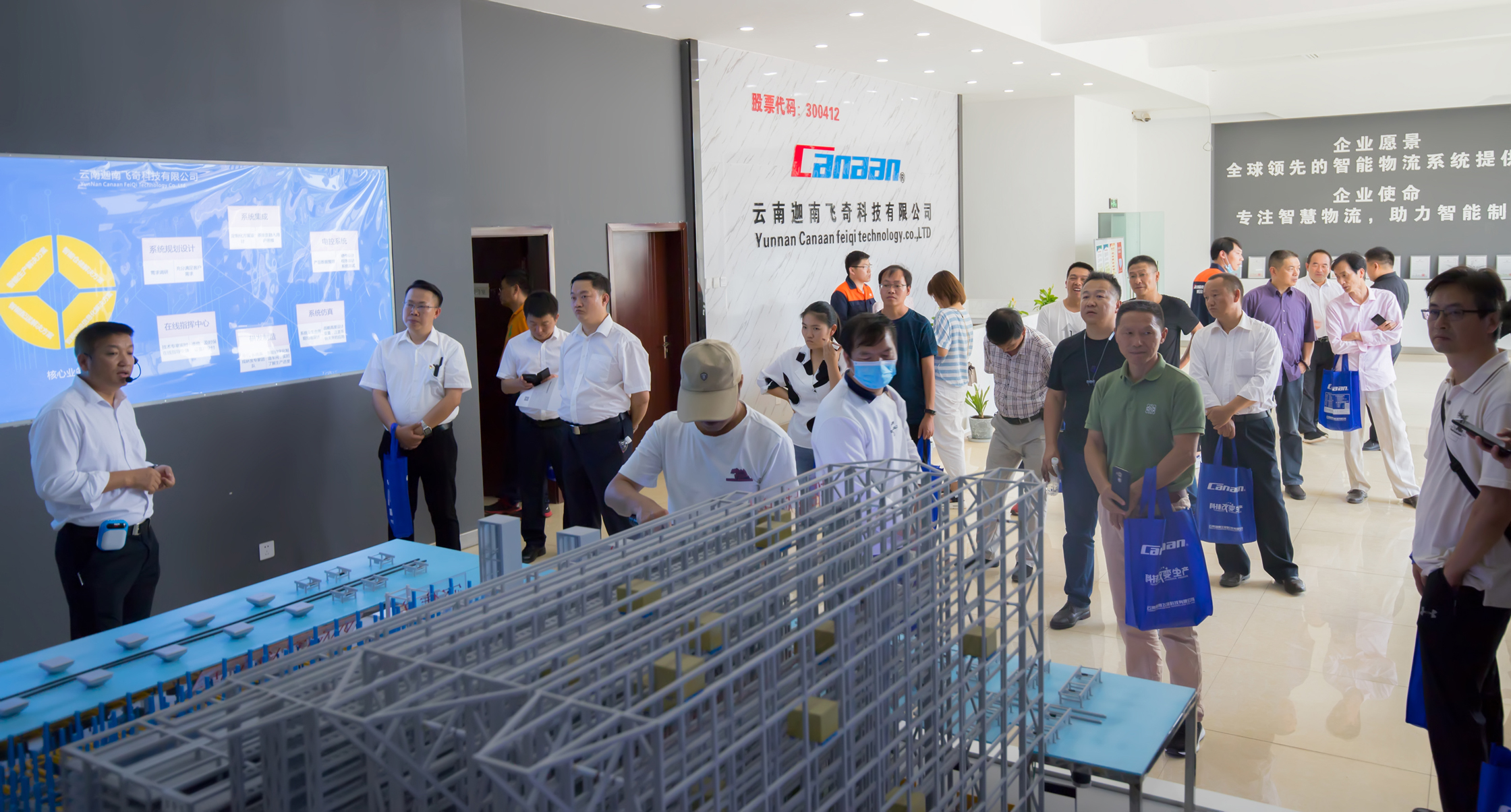 1596419432159057404.jpg 1596419432159057404.jpg